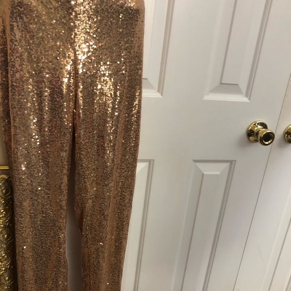 NWOT Boutique gold sequin pull on joggers - Picture 5 of 6